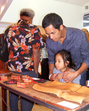 Kura Gallery Maori Art Interior Design Multimedia Wall Art Furniture Annabelle Buick David Hakaraia