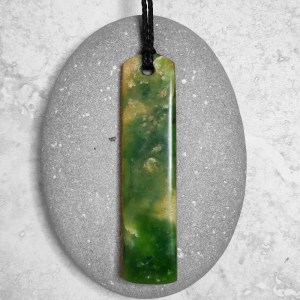 NZ Greenstone Hei toki/adze pendant