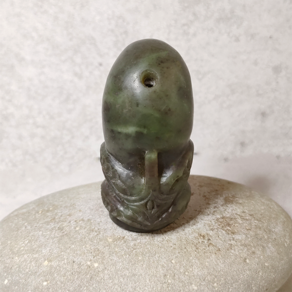 NZ Greenstone nose flute by
