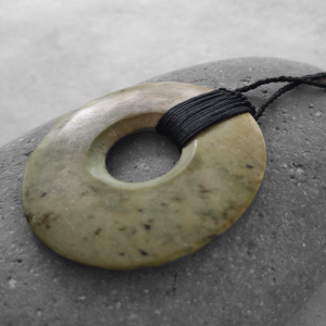 Nz Greenstone disc pendant
