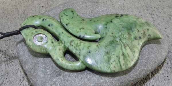 NZ greenstone manaia pendant by Alex Sands