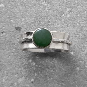 NZ Greenstone and silver ring