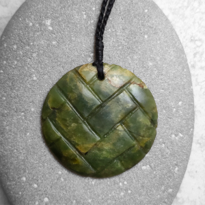 NZ Greenstone Kete/basket pendant