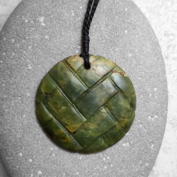NZ Greenstone Kete/basket pendant