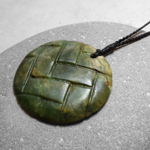 NZ Greenstone Kete/basket pendant