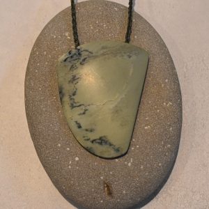 NZ Greenstone Niho Or Tooth Pendant