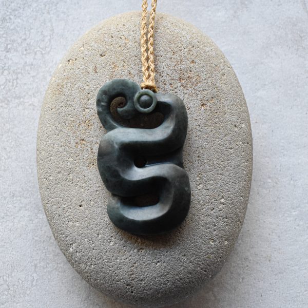 NZ Greenstone Manaia