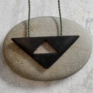 NZ Greenstone/Pounamu Tapa Toru Pendant