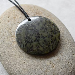 NZ Greenstone/Pounamu Kopae Pendant