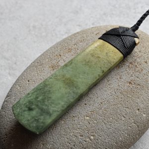 NZ Greenstone/Pounamu Toki/Adze Pendant