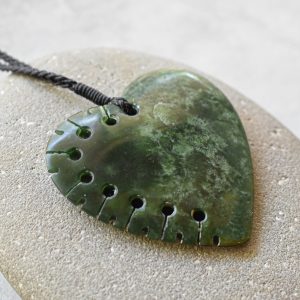 NZ Greenstone/Pounamu Heart Pendant