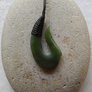 NZ Greenstone/Pounamu Hei Matau/Hook Pendant