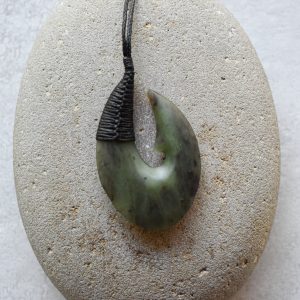 NZ Greenstone/Pounamu Hei Matau/Hook Pendant
