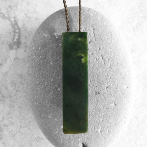 NZ Greenstone toki/adze pendant
