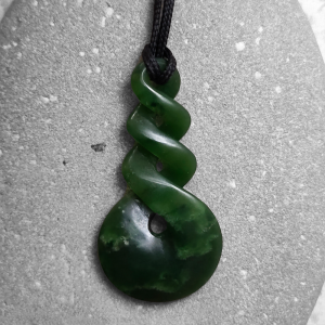 NZ Greenstone twist pendant