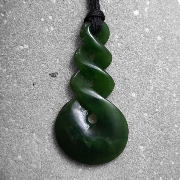 NZ Greenstone twist pendant