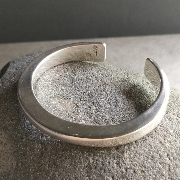 Daniel Millett - Pete's Sterling Bracelet Cuff (65 mm #38-8 Ag) - Image 4