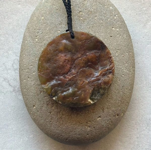 NZ Greenstone Hei Kopae