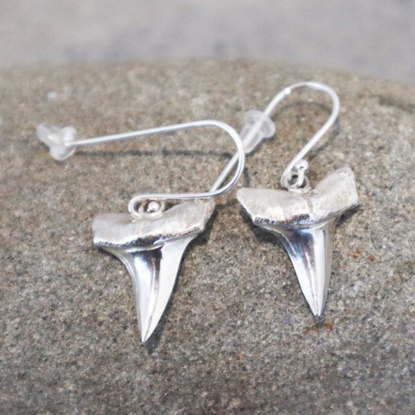 Keri-Mei Zagrobelna -Silver Niho Earrings  (25mm #KMZ-3 Ws)