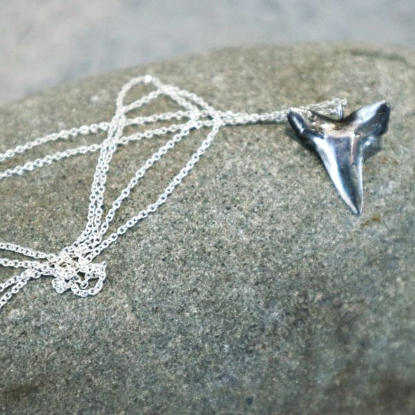 Keri-Mei Zagrobelna -Silver Niho Necklace  (piece 20mm #KMZ5 Ws)
