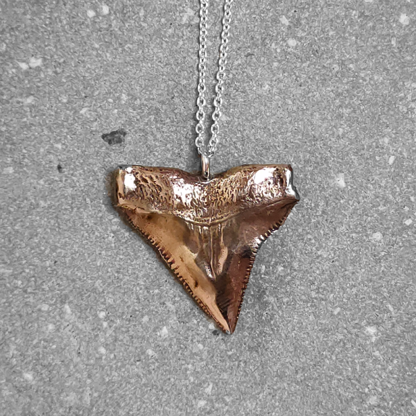 Keri-Mei Zagrobelna - Niho Pendant necklace (25mm #KMZ-2 As) - Image 2