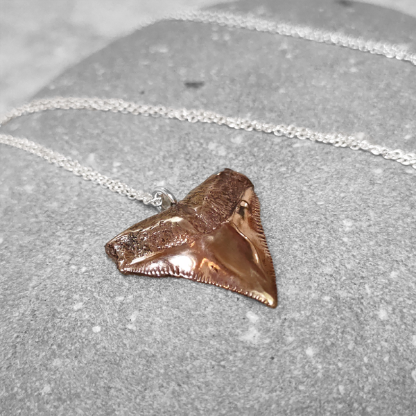 Keri-Mei Zagrobelna - Niho Pendant necklace (25mm #KMZ-2 As) - Image 3