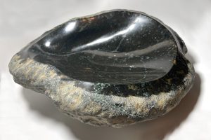 Stone bowl carved from Serpentine by Maia Hegglun