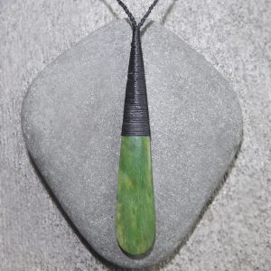 Greenstone roimata or teardrop pendant by Raegan Bregmen