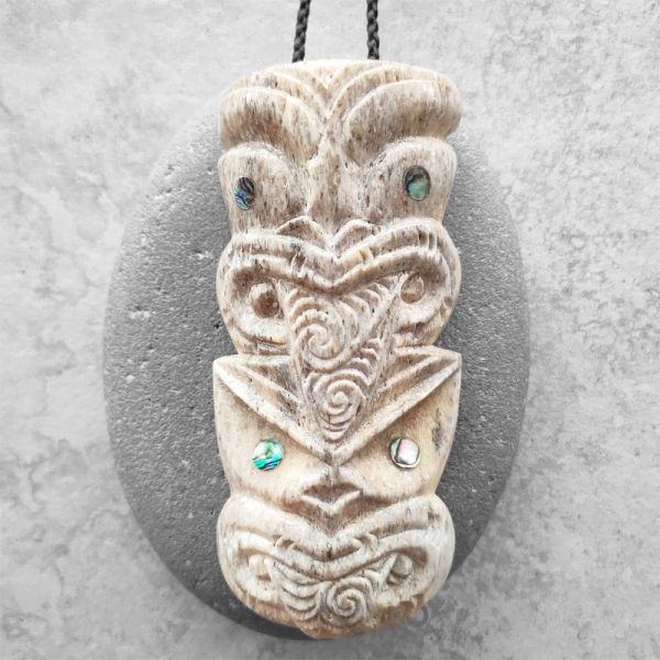 Alex Sands - Tekoteko pendant  (105mm #14-4 Ag)