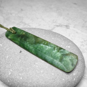 NZ Greenstone Hei toki/adze pendant