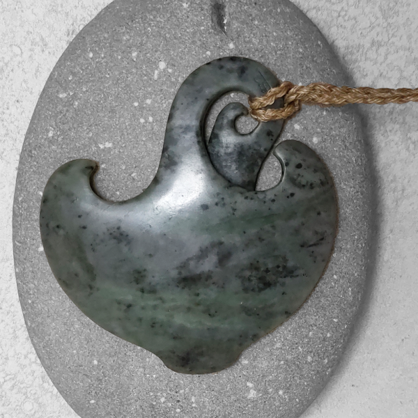 Tim Steel - Whai Pendant  (80mm #10-5 Ag) - Image 2