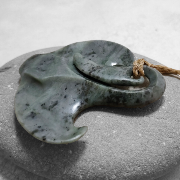 Tim Steel - Whai Pendant  (80mm #10-5 Ag) - Image 4