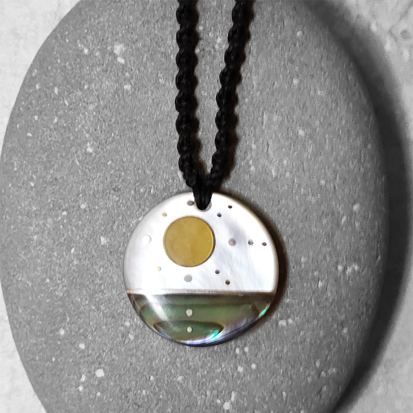Yannis Petzold - Reversable Matariki disc pendant (35mm #27-8 Ag) - Image 2